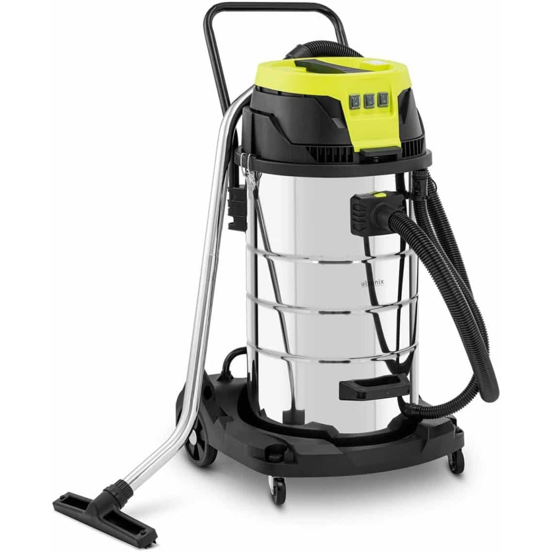 Aspirateur pour liquides et poussieres associant une contenance annoncee de 100 l au coloris blanc et gris